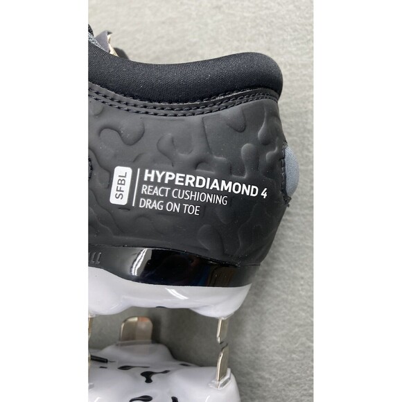 Nike Women’s HyperDiamond 4 Elite Softball Metal Cleats Size 7.5 (CZ5917-005) - Picture 9 of 10
